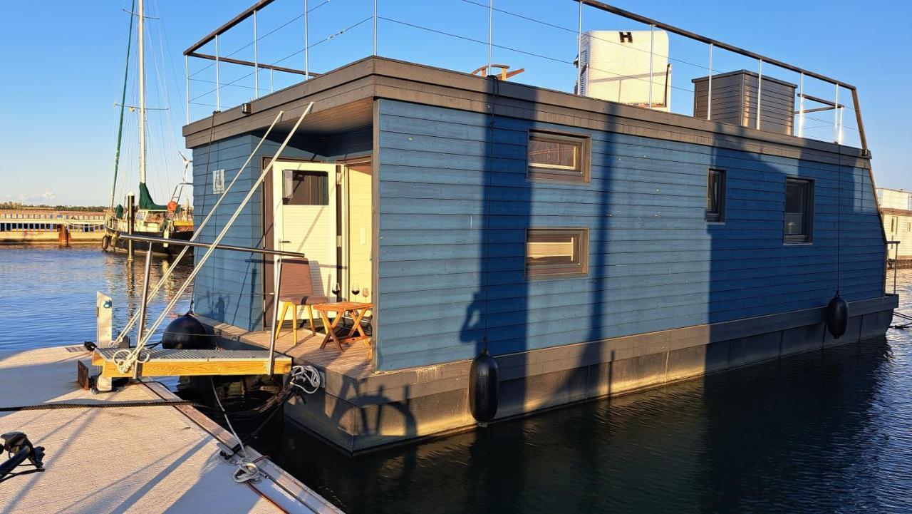 Hotel Hausboot Harmonie Stralsund Esterno foto