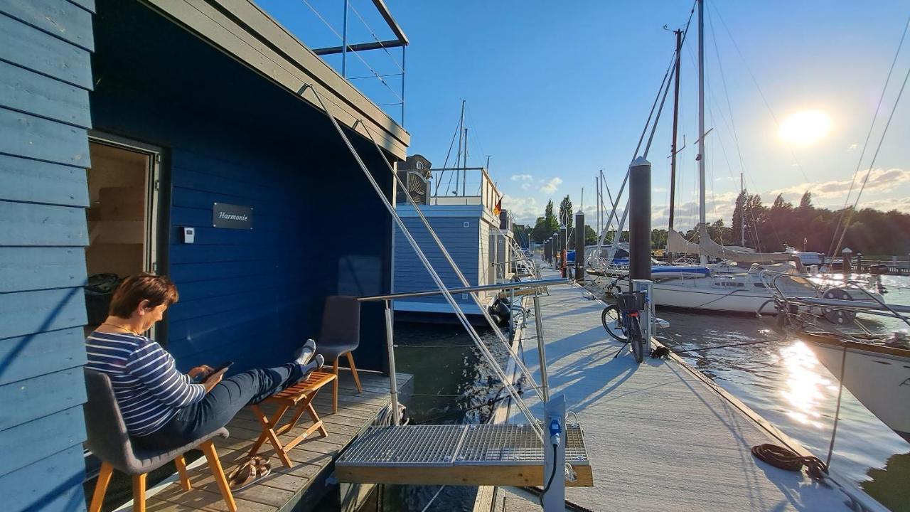 Hotel Hausboot Harmonie Stralsund Esterno foto