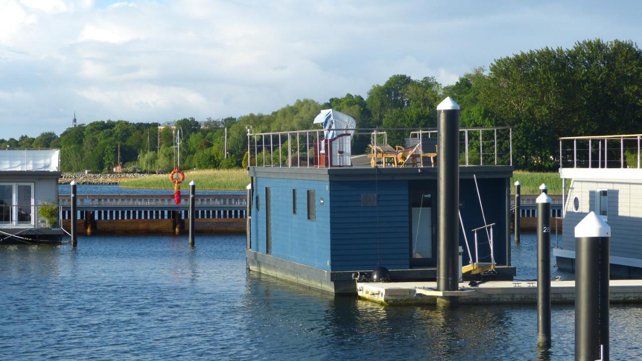Hotel Hausboot Harmonie Stralsund Esterno foto